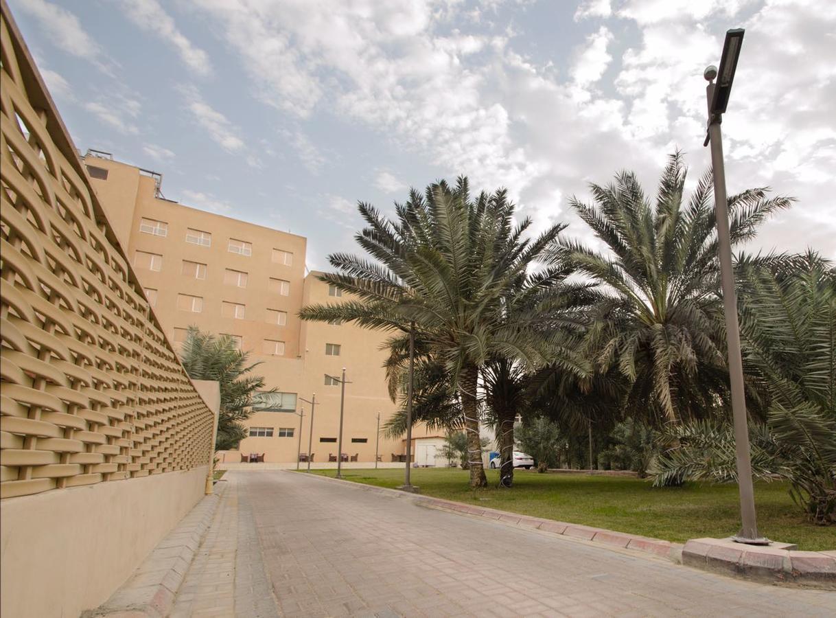 Hofuf Hotel Эль-Хаса Экстерьер фото